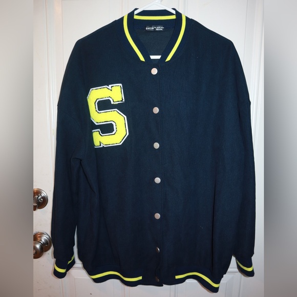 SHEIN Jackets & Blazers - SHEIN varsity jacket SIZE LARGE